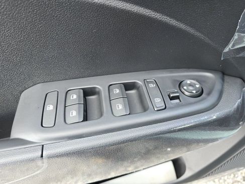 New 2026 Hyundai Venue SEL image 7