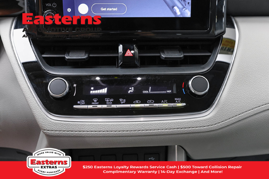 Used 2025 Toyota Corolla Cross L FWD image 20