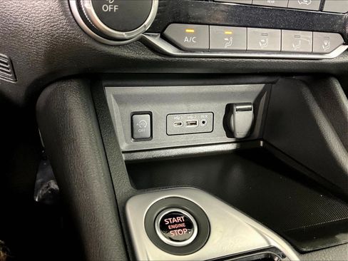 Certified 2024 Nissan Sentra SV FWD image 16