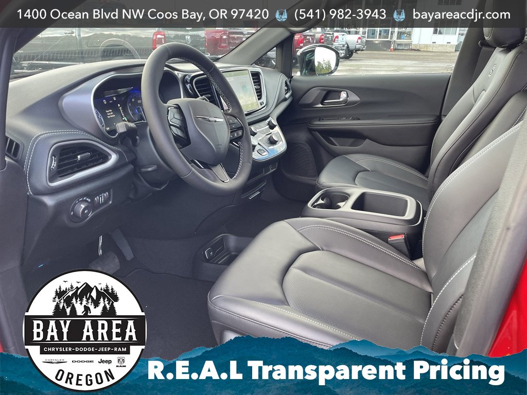 New 2026 Chrysler Pacifica Select w/ S Appearance Package FWD image 13