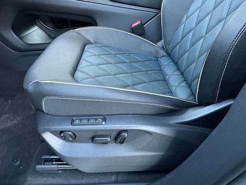 New 2026 Volkswagen Atlas Cross Sport SEL Premium R-Line image 28