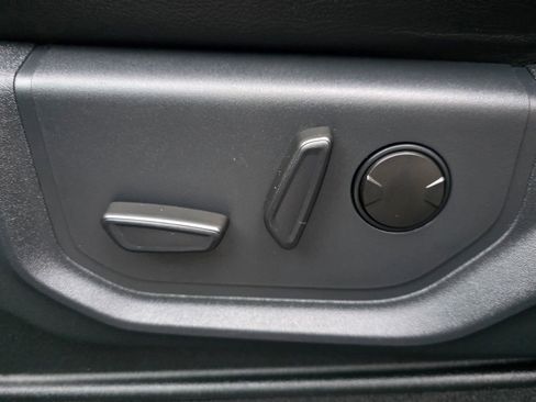 Used 2022 Ford F250 Lariat w/ Tremor Off-Road Package image 13