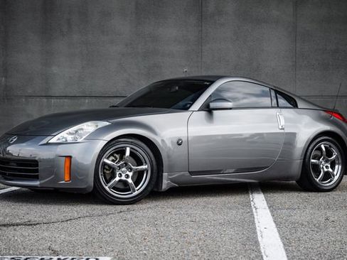 Used 2008 Nissan 350Z Enthusiast w/ Cargo Convenience Pkg image 32