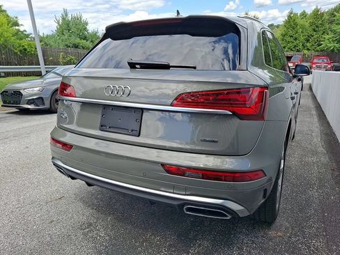 Used 2023 Audi Q5 2.0T Premium Plus w/ Premium Plus Package AWD/4WD image 8