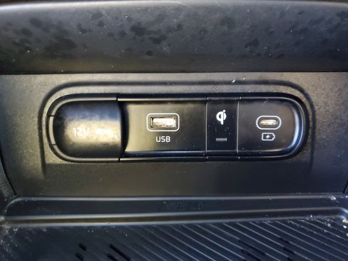 Used 2023 Kia Sportage EX image 21