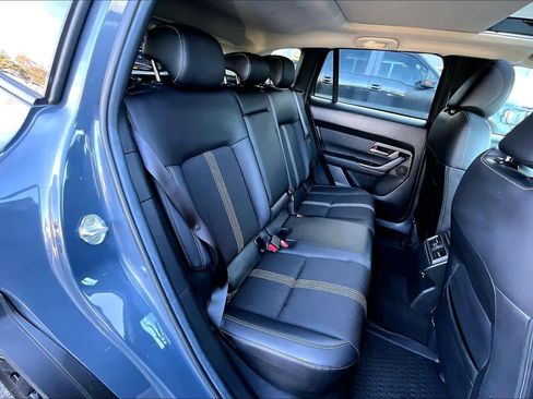 Used 2024 MAZDA CX-50 AWD 2.5 S w/ Weather Package image 19