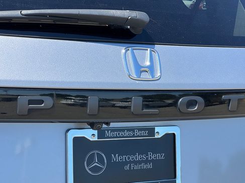 Used 2024 Honda Pilot EX-L image 12