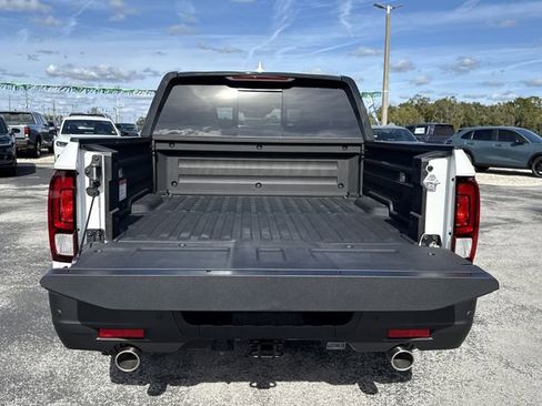 New 2026 Honda Ridgeline Black Edition image 17