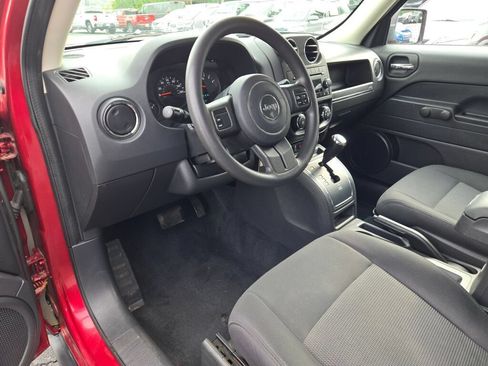Used 2012 Jeep Patriot Sport w/ Tire & Wheel Group AWD/4WD image 14