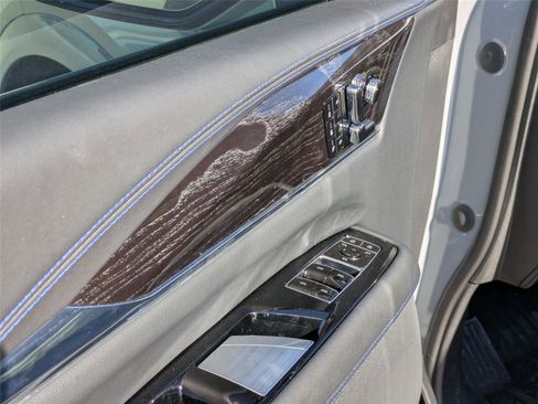 New 2026 Cadillac Escalade IQ Sport 1 w/ LPO, Floor Liner Package AWD/4WD image 26