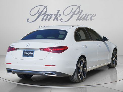 Used 2024 Mercedes-Benz C 300 Sedan image 6