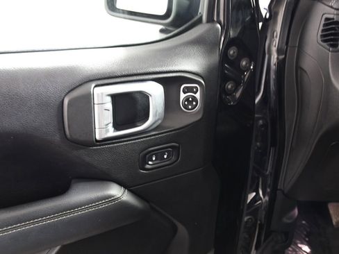 Used 2019 Jeep Wrangler Unlimited Moab w/ Quick Order Package 24M Moab image 15