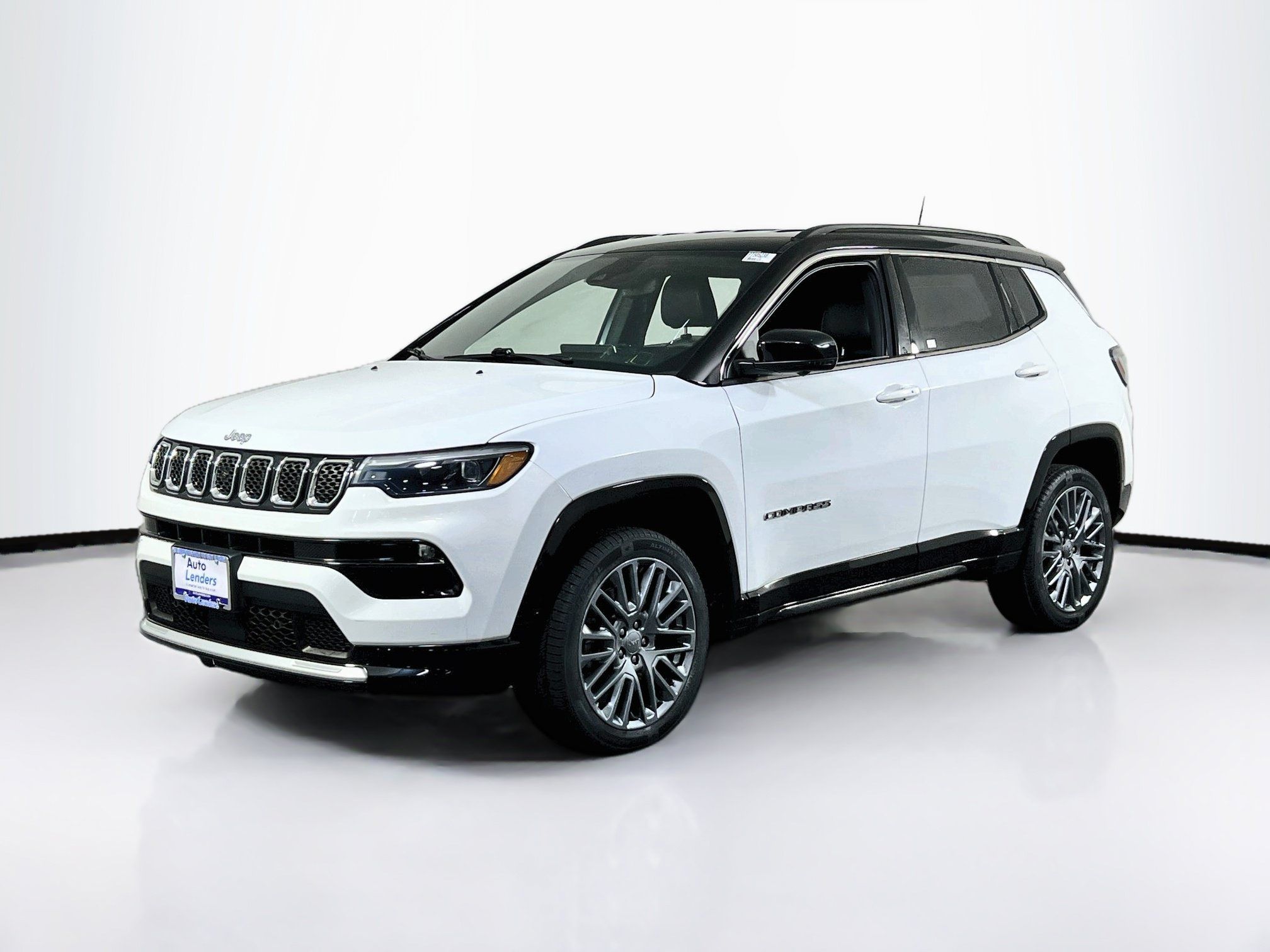 Used 2023 Jeep Compass Limited w/ Elite Group AWD/4WD image 1