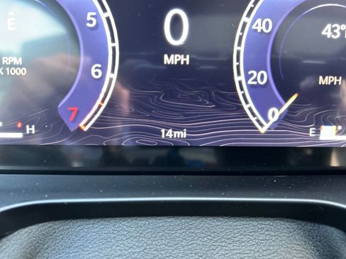 New 2025 Jeep Grand Cherokee L Laredo image 17