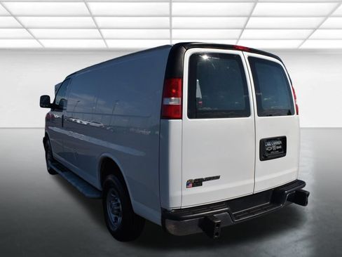 Used 2024 Chevrolet Express 2500 w/ Driver Convenience Package RWD image 8