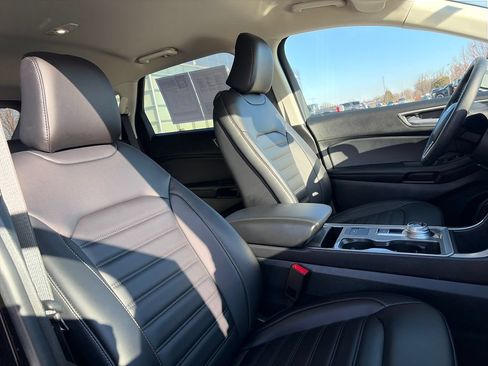 Used 2024 Ford Edge SEL w/ Convenience Package AWD/4WD image 12