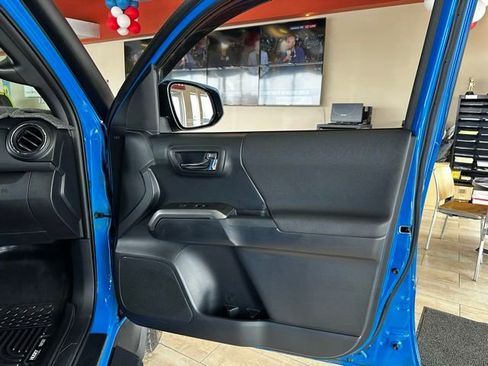 Used 2019 Toyota Tacoma TRD Pro image 58