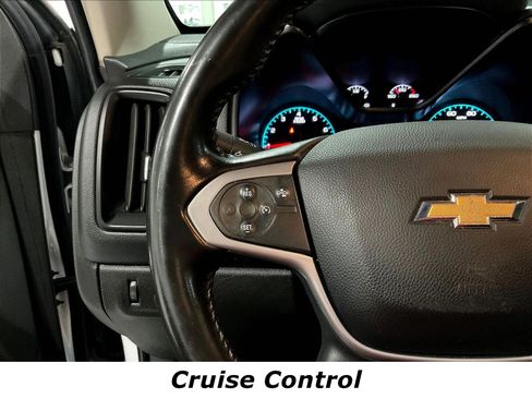 Used 2022 Chevrolet Colorado LT w/ Fleet Safety Package RWD image 11