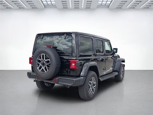 New 2026 Jeep Wrangler Sahara image 3