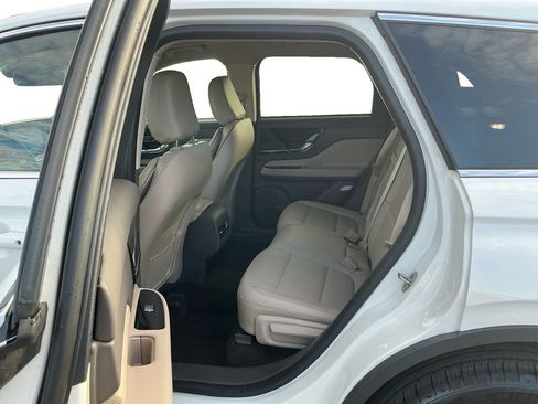 Used 2023 Lincoln Corsair FWD w/ Equipment Group 101A image 21