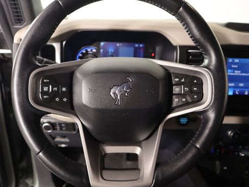 Used 2022 Ford Bronco Big Bend image 3