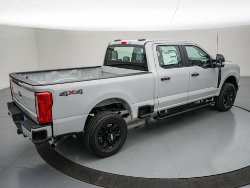 New 2026 Ford F250 XL w/ STX Appearance Package AWD/4WD image 4