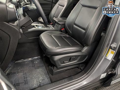 Used 2023 Ford Explorer XLT w/ Equipment Group 202A AWD/4WD image 11