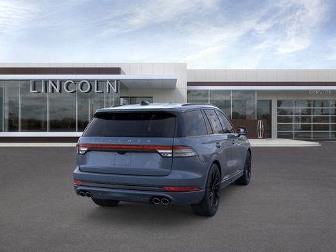 New 2026 Lincoln Aviator Reserve w/ Jet Appearance Package image 8