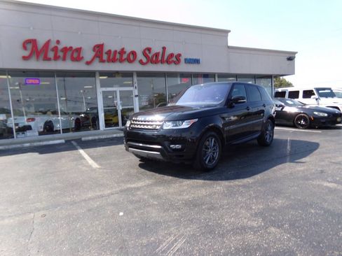 Used 2017 Land Rover Range Rover Sport SE AWD/4WD image 2