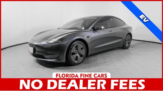 Used 2023 Tesla Model 3 Standard Range RWD image 1