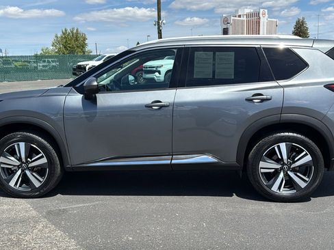 Used 2023 Nissan Rogue SL w/ SL Premium Package AWD/4WD image 8