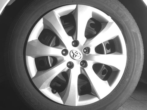 Used 2025 Toyota Corolla LE image 12