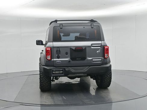 Used 2021 Ford Bronco Base image 25