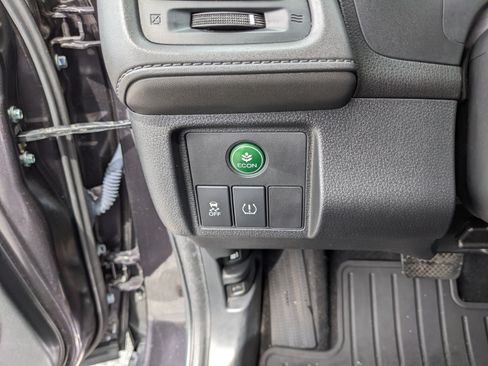 Used 2018 Honda HR-V EX-L image 30