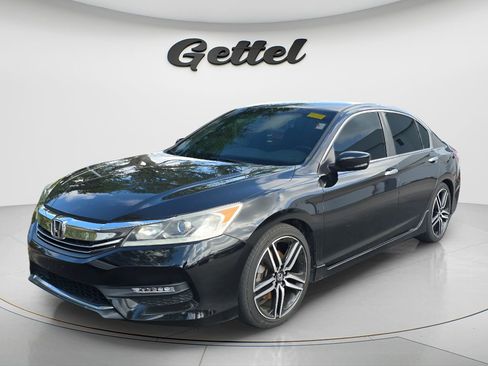 Used 2017 Honda Accord Sport image 1