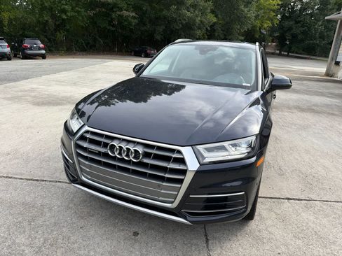 Used 2019 Audi Q5 2.0T Premium Plus w/ Premium Plus Package AWD/4WD image 4
