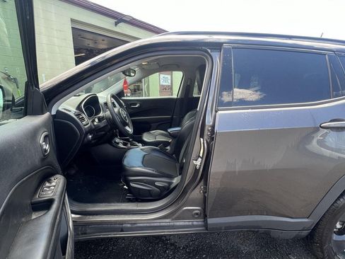 Used 2021 Jeep Compass Latitude AWD/4WD image 14