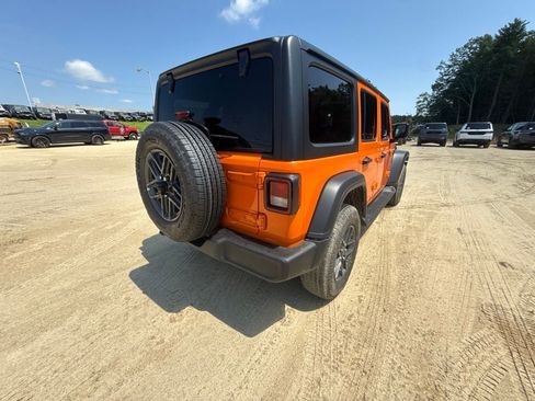 New 2026 Jeep Wrangler Unlimited Sport AWD/4WD image 5