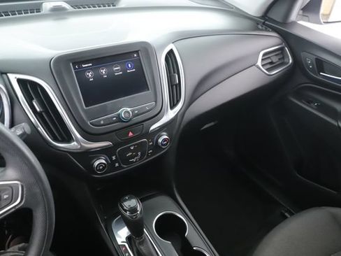 Used 2021 Chevrolet Equinox LT FWD image 25