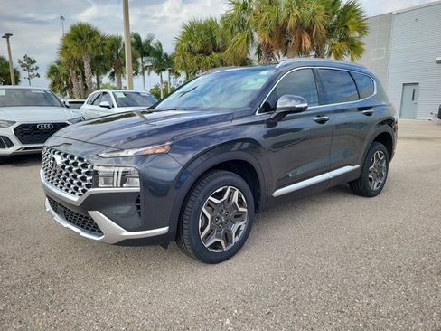 Used 2023 Hyundai Santa Fe SEL Premium image 4