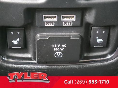 Used 2016 Jeep Grand Cherokee SRT AWD/4WD image 44