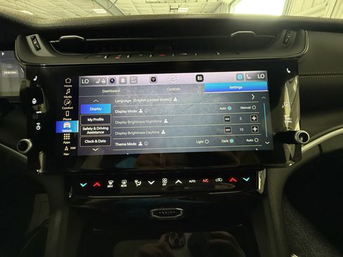 New 2026 Jeep Grand Cherokee L Limited AWD/4WD image 35