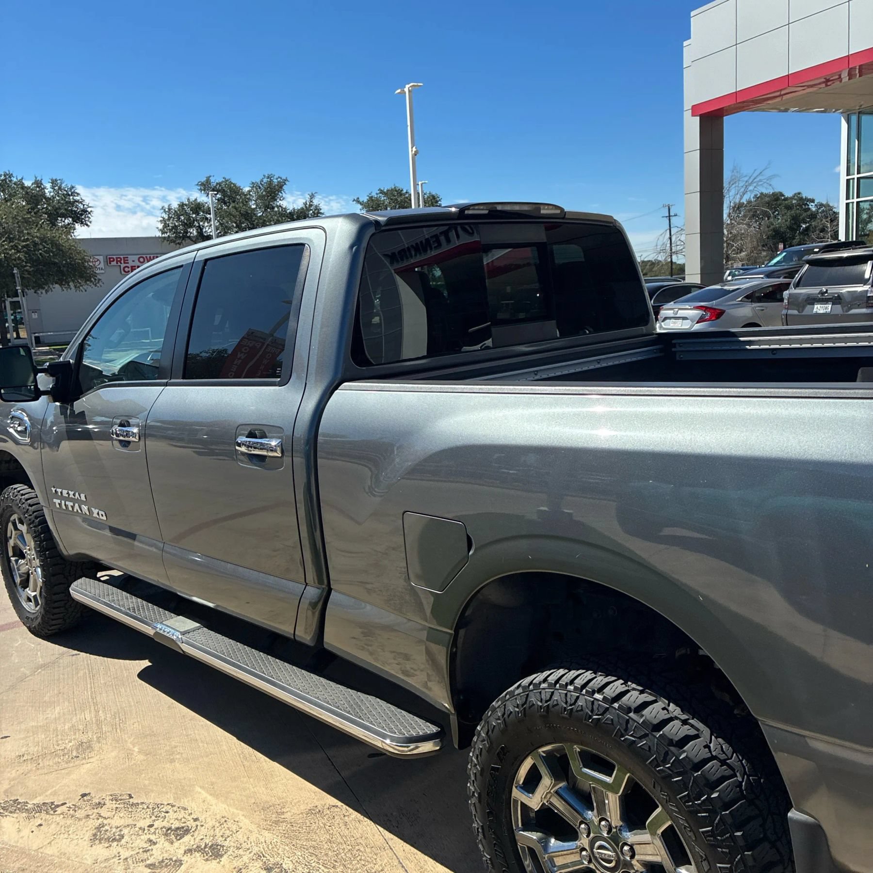 Used 2018 Nissan Titan SL w/ Texas Titan Edition AWD/4WD image 1