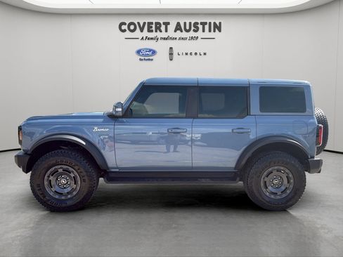Used 2025 Ford Bronco Outer Banks w/ Sasquatch Package AWD/4WD image 3