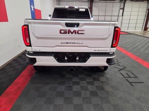 Used 2023 GMC Sierra 2500 Denali image 27