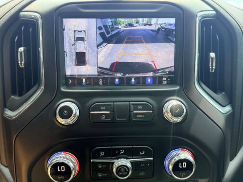 Used 2020 GMC Sierra 3500 AT4 w/ AT4 Premium Package AWD/4WD image 29