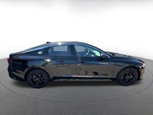 Used 2025 Kia K5 LXS image 16