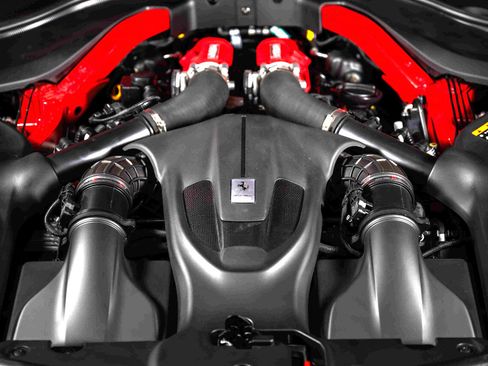 Used 2021 Ferrari Roma image 28