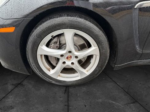Used 2014 Porsche Panamera 4 image 14