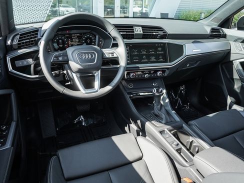 New 2025 Audi Q3 2.0T Premium image 7